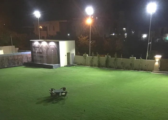 Hotel Grand Maple Jaipur